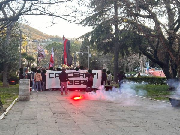 CARCERATI LIBERI